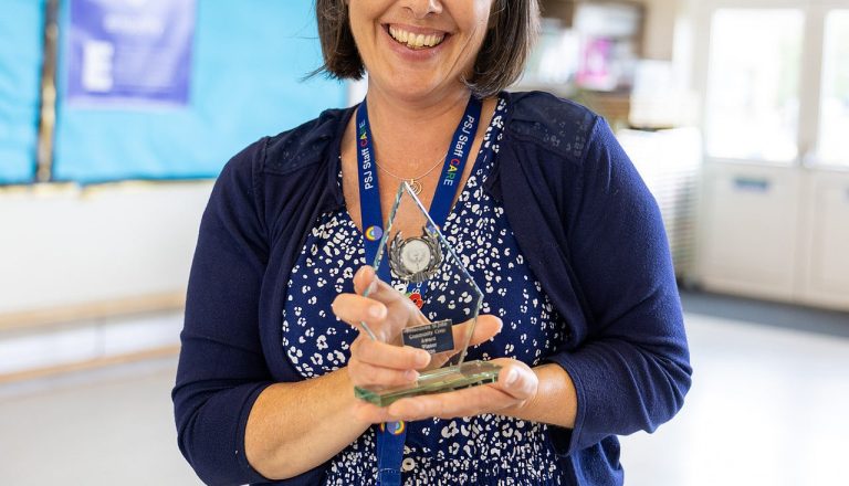 Our Head Teacher wins community award
